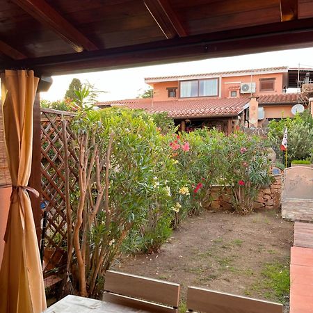 Casa Sviluppata Su Due Piani Con Doppia Veranda E Parcheggio Privato San Teodoro  Exteriér fotografie